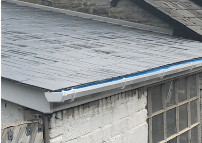 Flat roofing service